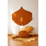 “Caramel” Linen Ginkgo Leaf Mat