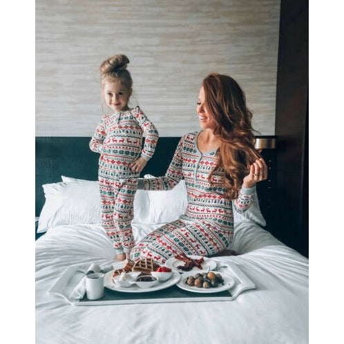 Mom and baby online girl matching christmas pajamas