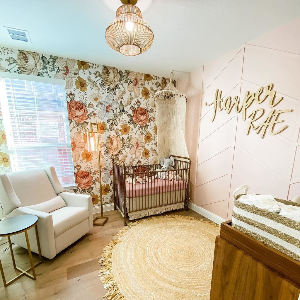 Vintage Flowers Wallpaper – Cozy Nursery
