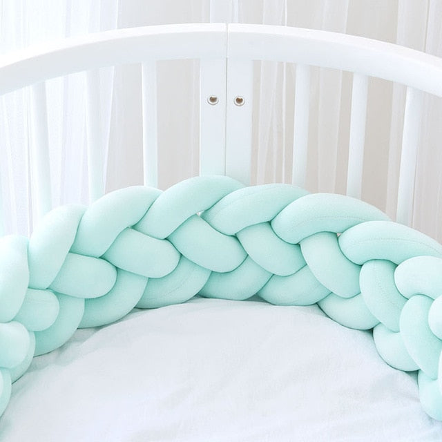 Braided Crib Bumper 4 m – Cozy Nursery