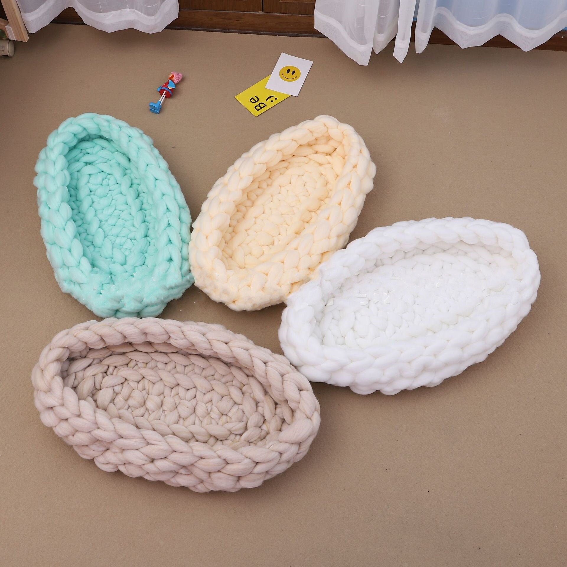 Knitted Baby Nest