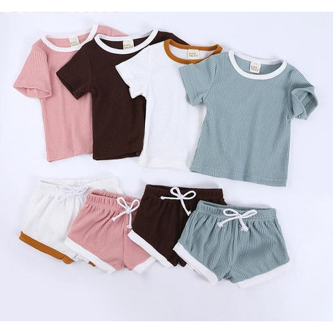 Short Sleeve T-Shirt and Shorts - Cozy Nursery