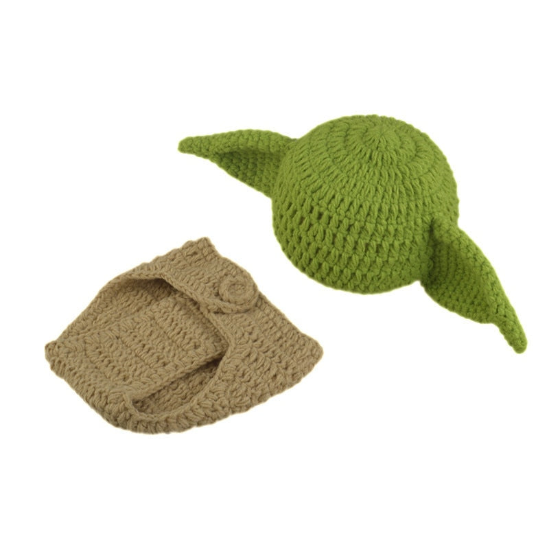 Knitted Yoda Newborn Costume